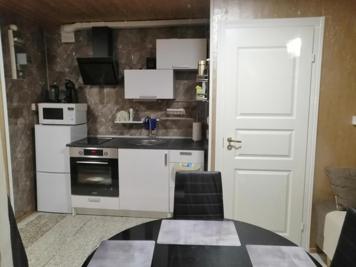 Apartment By The Park Virasoja Extérieur photo