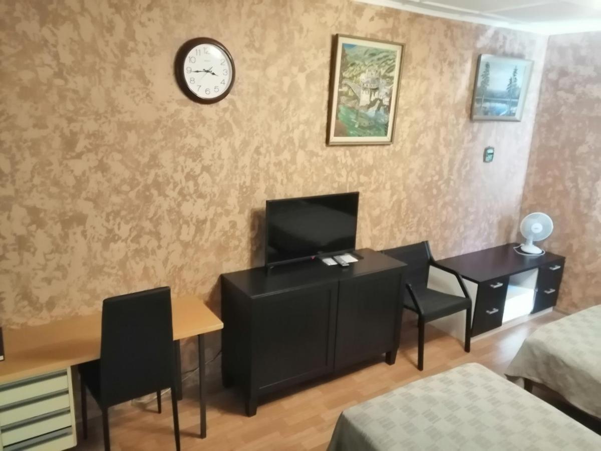 Apartment By The Park Virasoja Extérieur photo